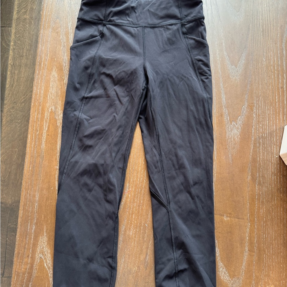 Lululemon Size 6 Black High-Waisted Leggings